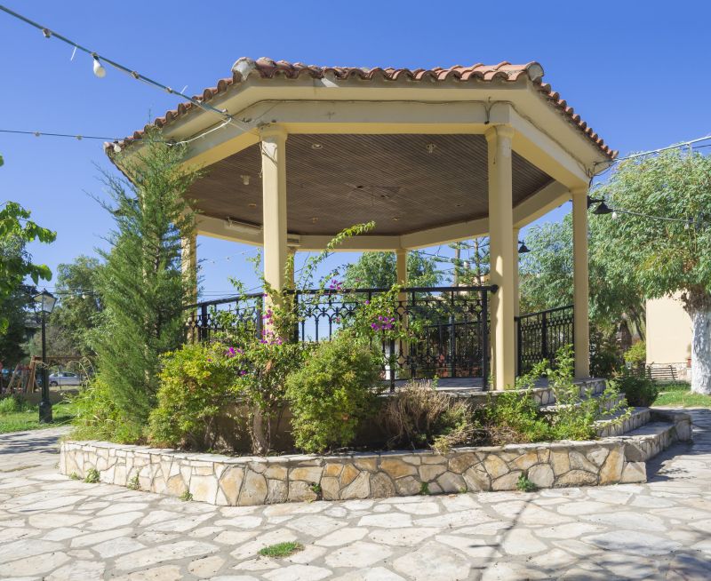 Gazebo Privacy Installation
