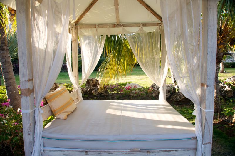 Curtain Systems for Gazebos